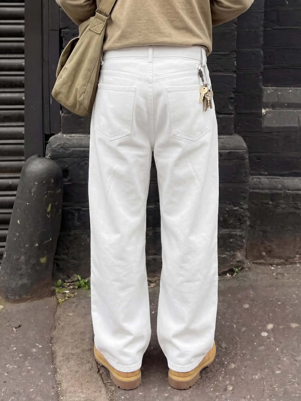 Men's summer refreshing pure white plain denim long pants, straight-leg loose fit, clean simple versatile style, loose comfortable suitable for summer, Loose casual menswear