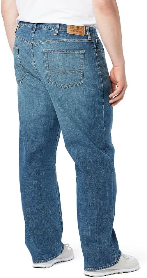 Levi Strauss Signature Gold Men's Relaxed Fit Flex Waistband Jeans