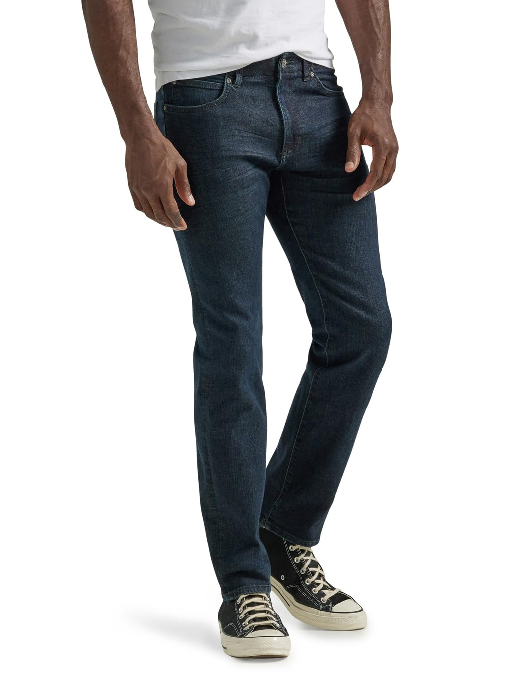 Men's Extreme Motion Slim Straight Leg Jean 2015437