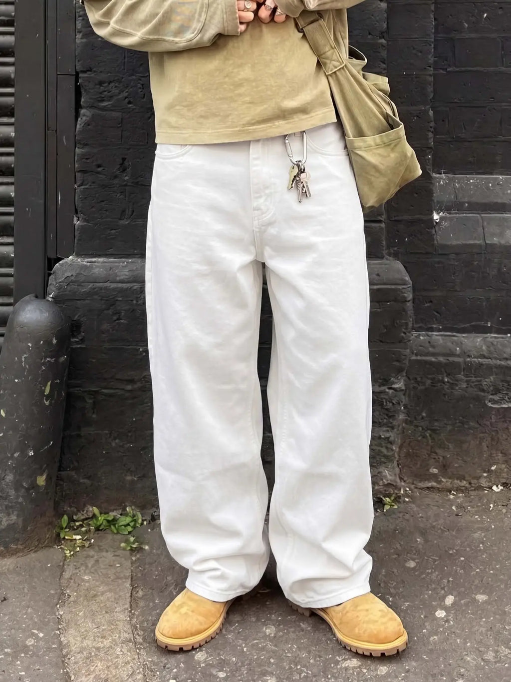 Men's summer refreshing pure white plain denim long pants, straight-leg loose fit, clean simple versatile style, loose comfortable suitable for summer, Loose casual menswear