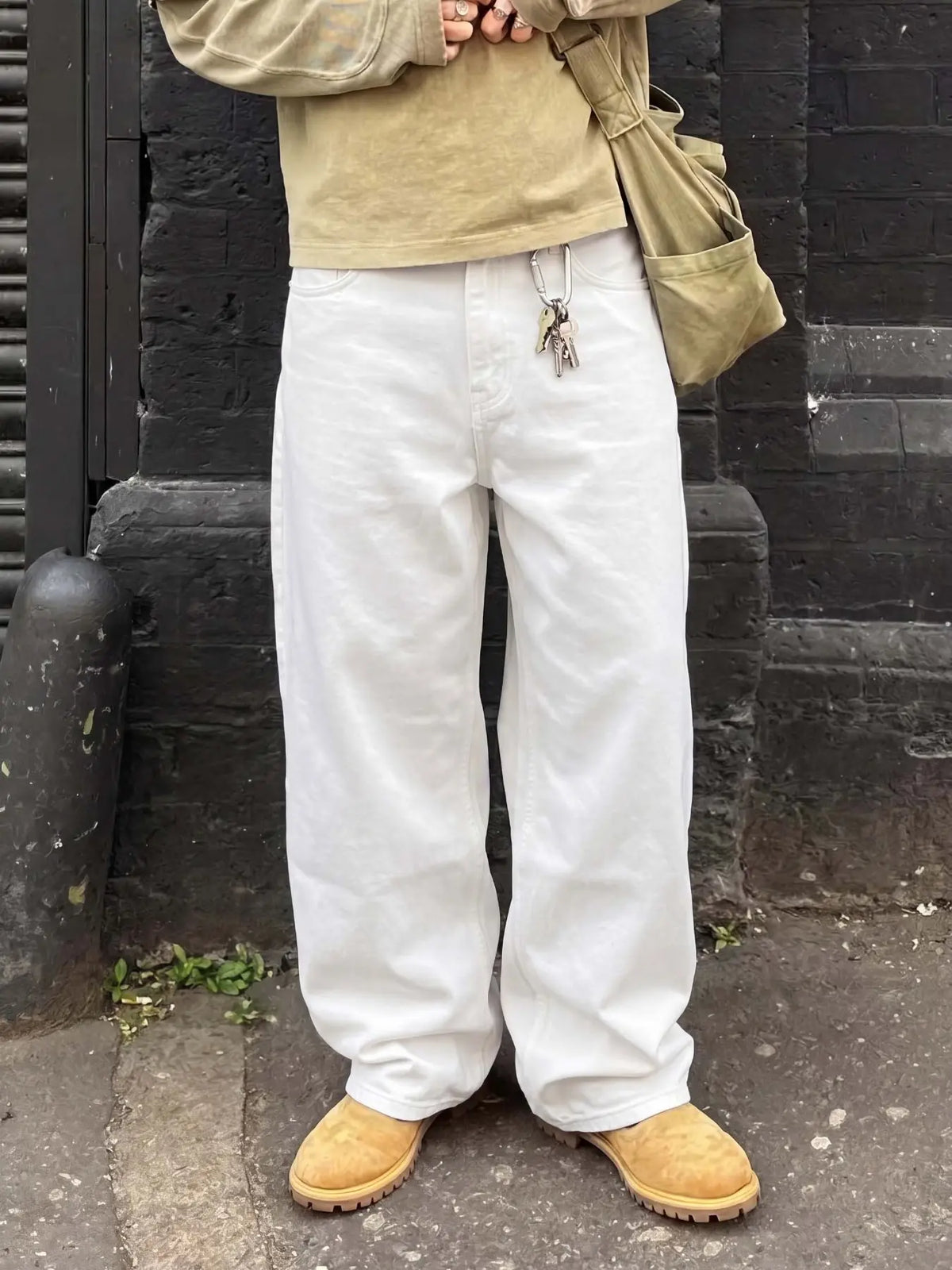 Men's summer refreshing pure white plain denim long pants, straight-leg loose fit, clean simple versatile style, loose comfortable suitable for summer, Loose casual menswear