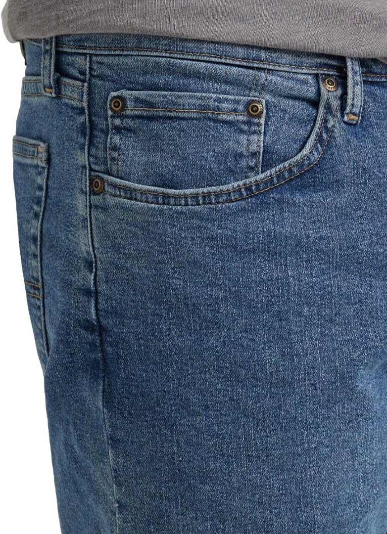 Wrangler Authentics Men's Regular Fit Comfort Flex Waist Jean