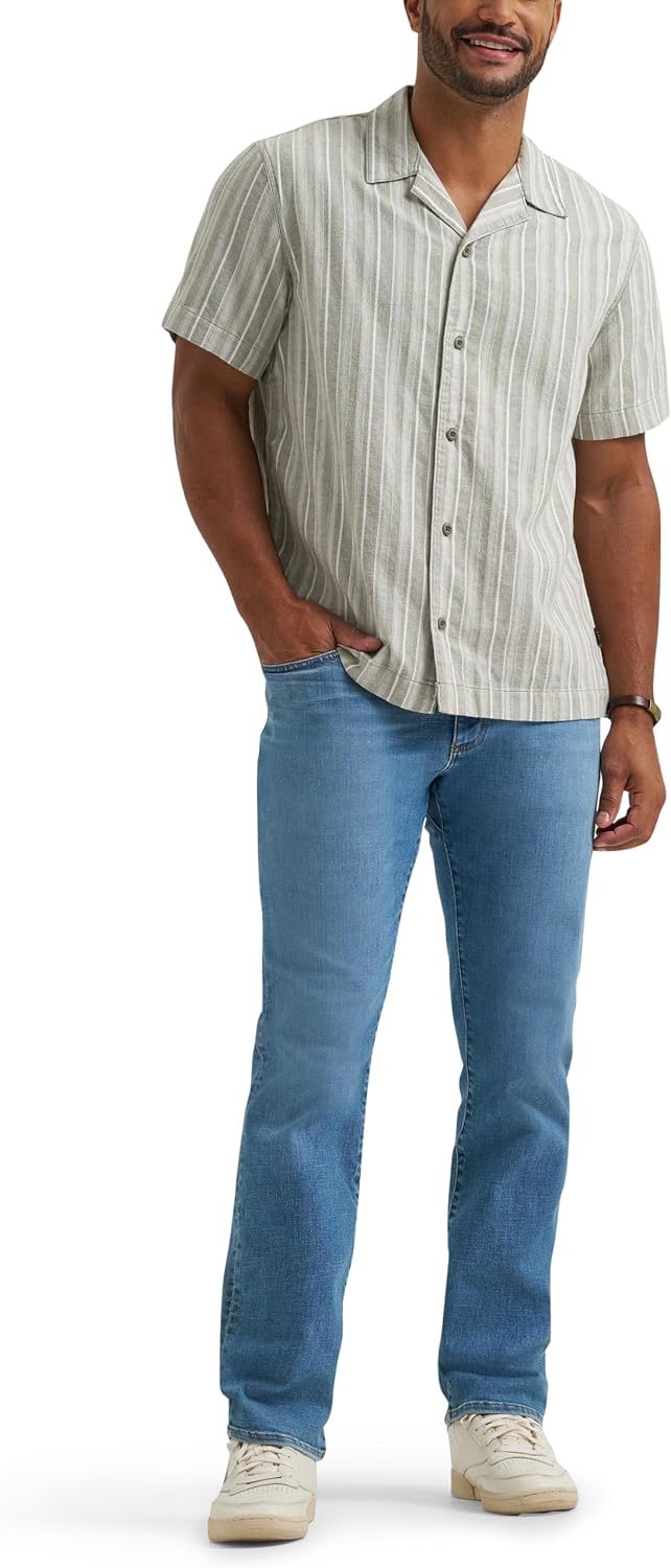 Lee Mens Extreme Motion Regular Straight Jean with Cool Temp