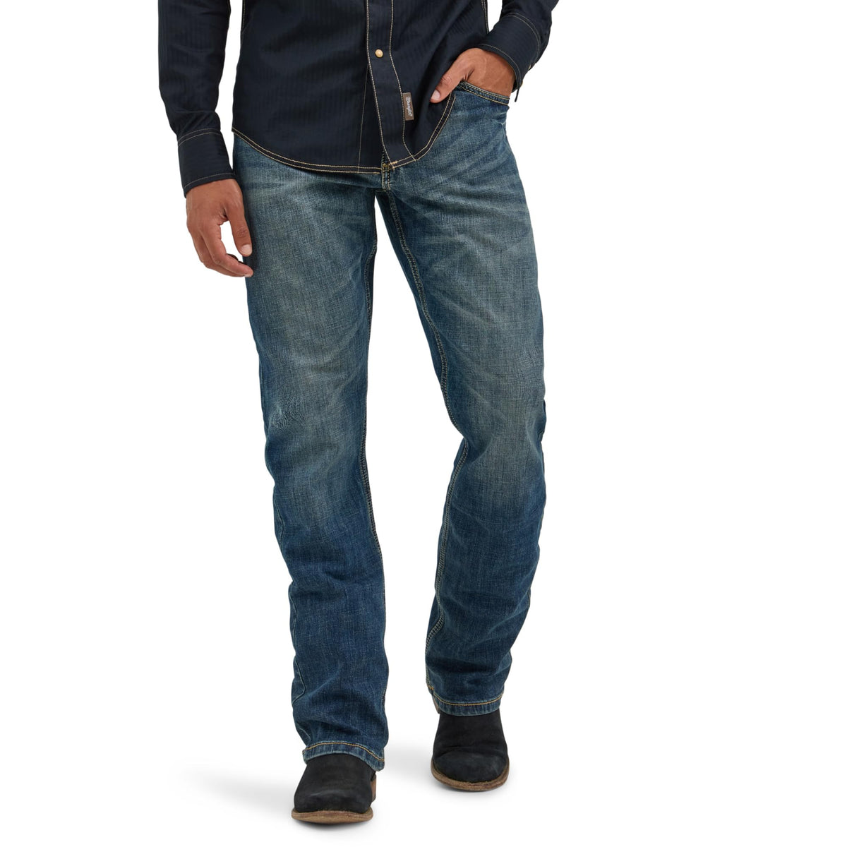 Wrangler Men's Retro Slim Fit Bootcut Jean