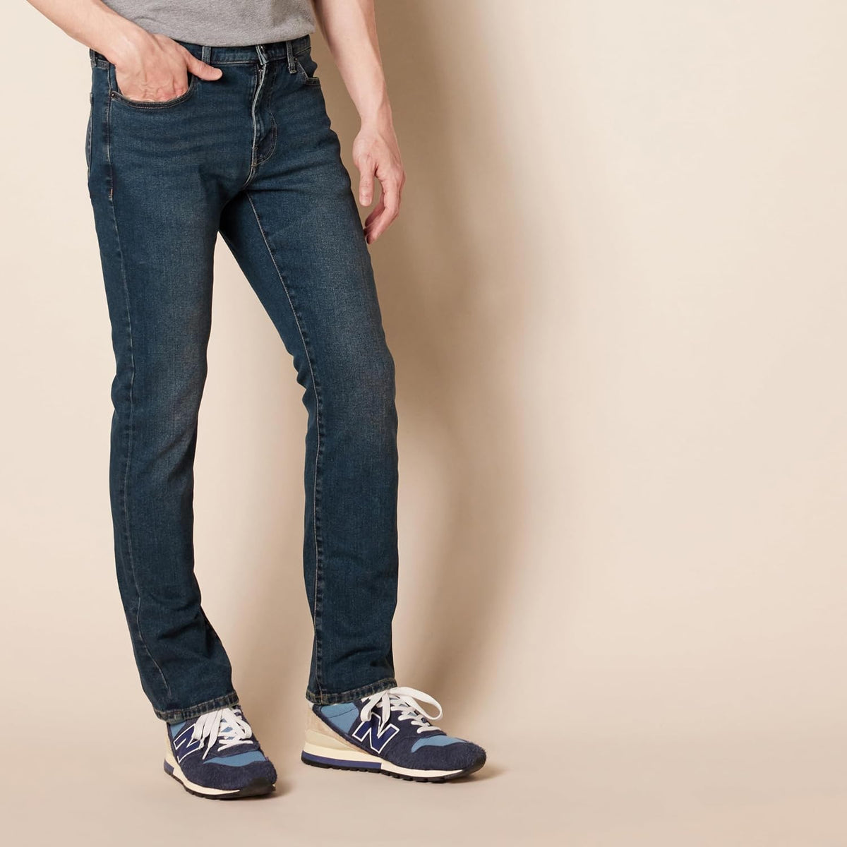 Amazon Essentials Mens Jeans, Slim Fit Stretch, Bootcut - Discontinued Colors