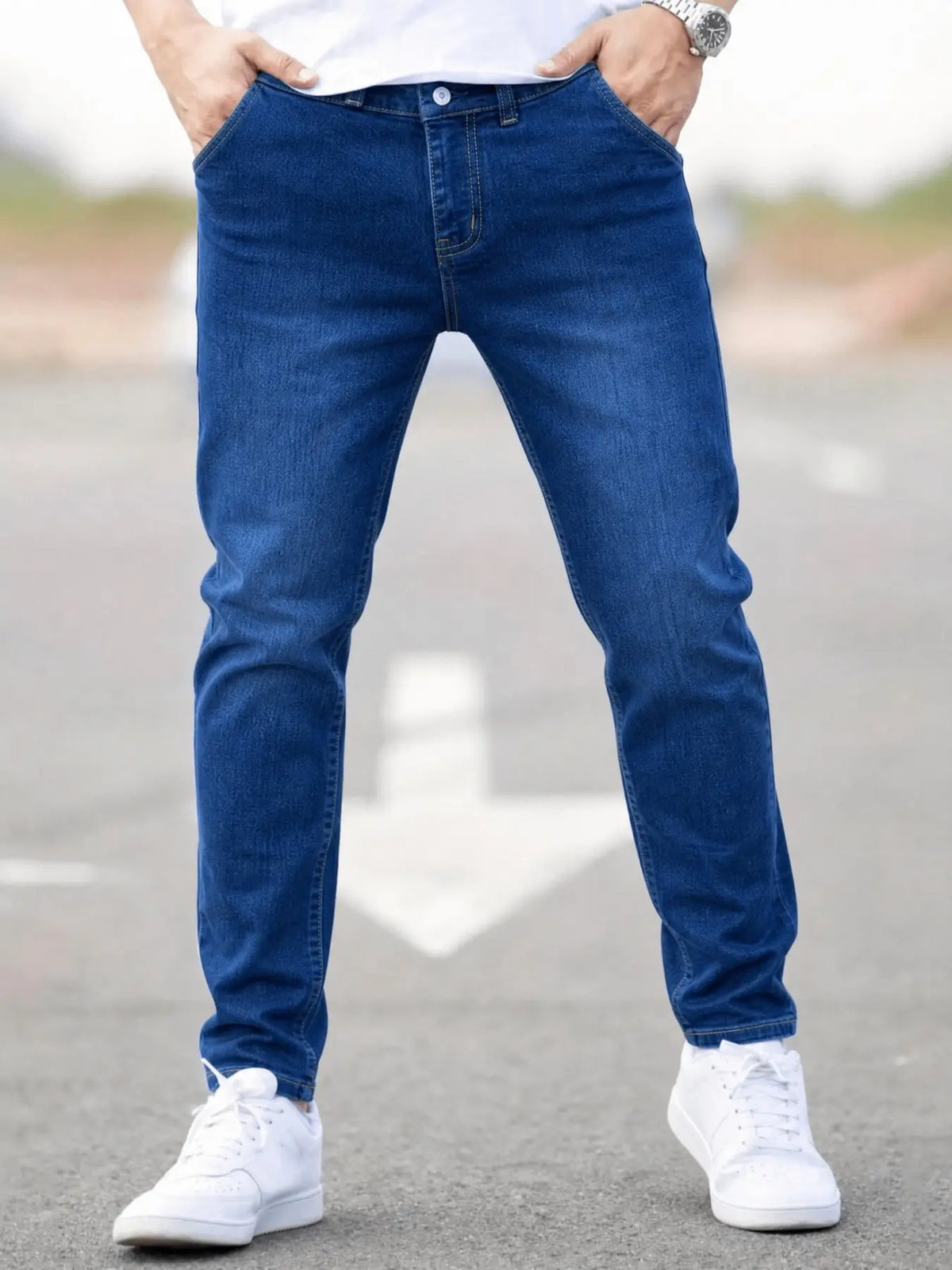 Men's Fitted Casual Solid Color Jeans, Casual Jean Style, Elastic Straight Leg Pants with Slant Pockets, Soft Cotton Fabric for All Seasons