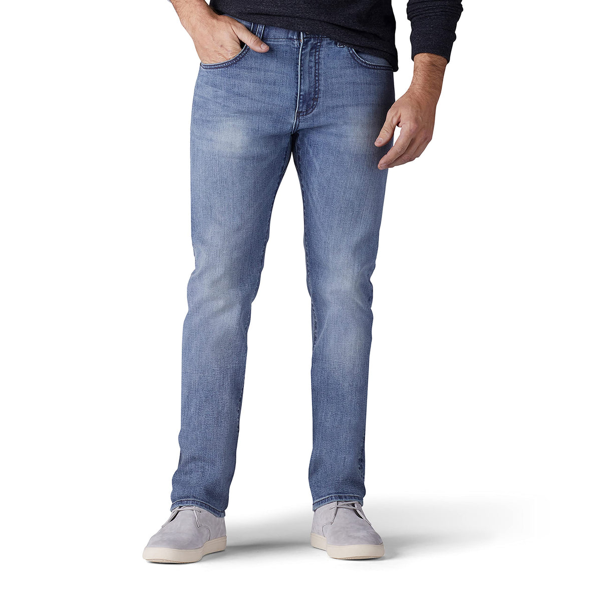 Men's Extreme Motion Slim Straight Leg Jean 2015437