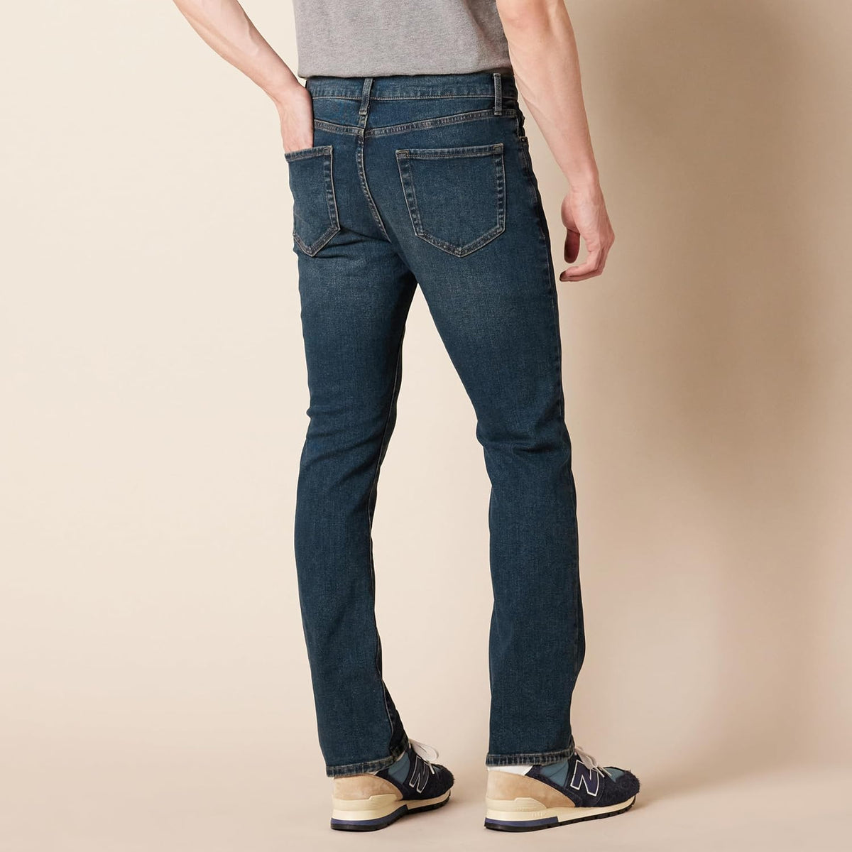 Amazon Essentials Mens Jeans, Slim Fit Stretch, Bootcut - Discontinued Colors