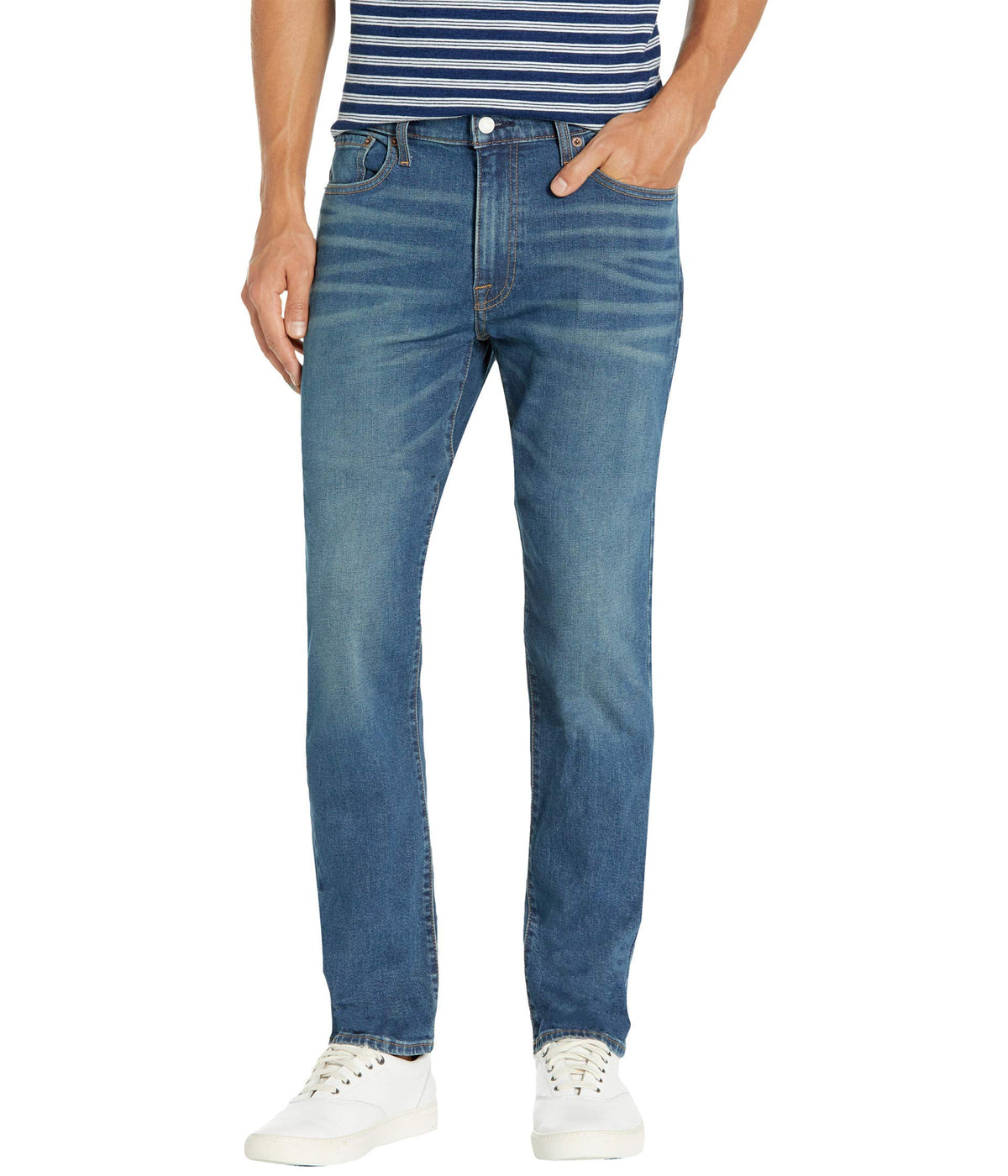 Lucky Brand 410 Athletic Fit Jeans in Black Rinse