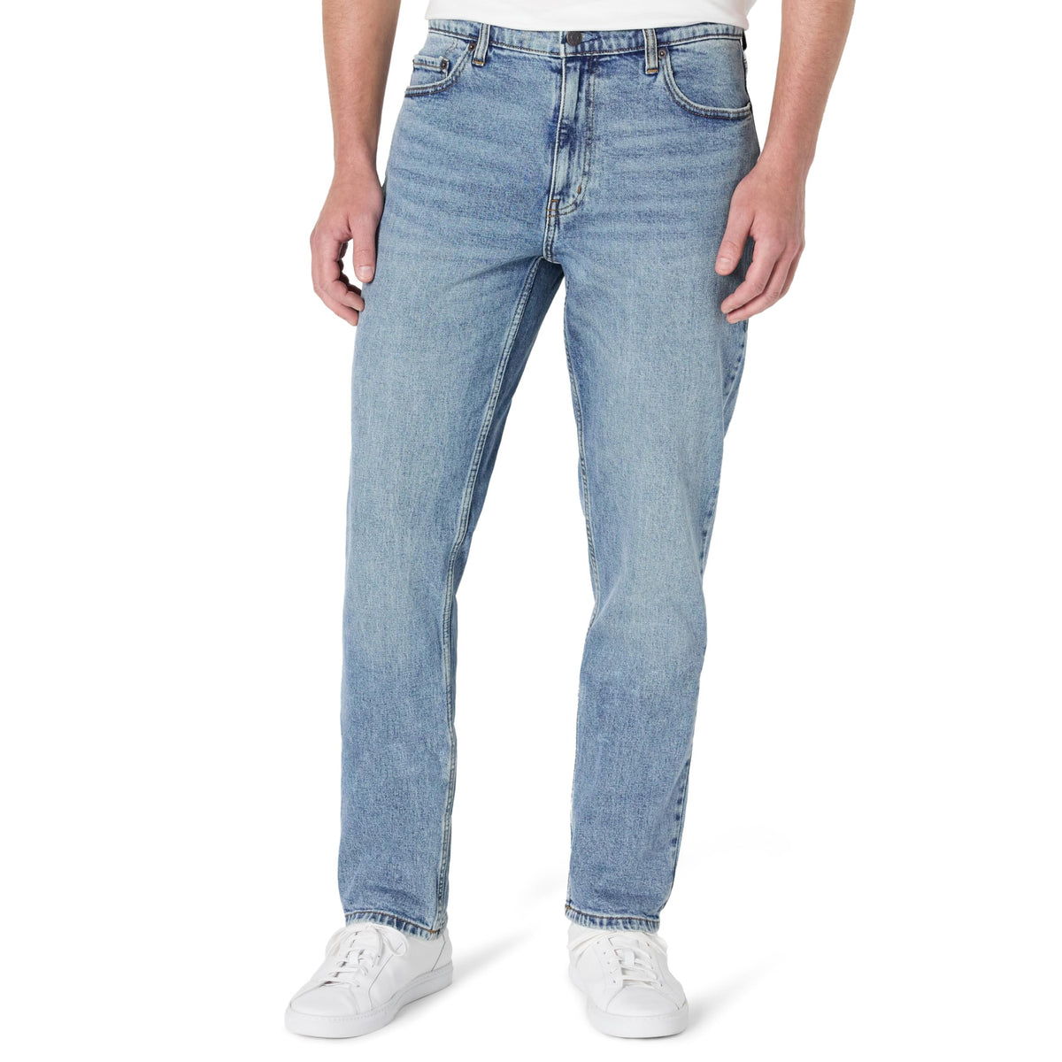 Amazon Essentials Men's Athletic Fit Jeans with Extra Room in Hip and Thigh, Low Stretch Denim, 5 Pocket Styling