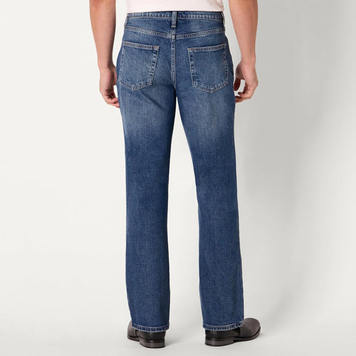 Amazon Essentials Men's Heavyweight Denim Straight-Fit Bootcut Jeans with 5 Pocket Styling, Zip Fly, Stretch