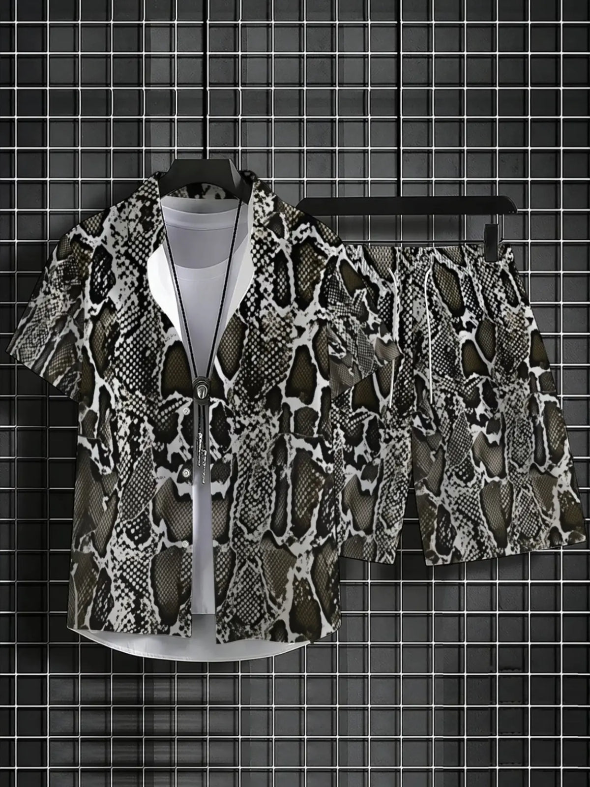 Men's Leopard Print Short Sleeve Collared Romper, Summer Tropical Casual Fashion Set, Breathable Comfort Trendy Piece, Slim-Fitting Graphic Blouse, Menswear, Clothing Sets