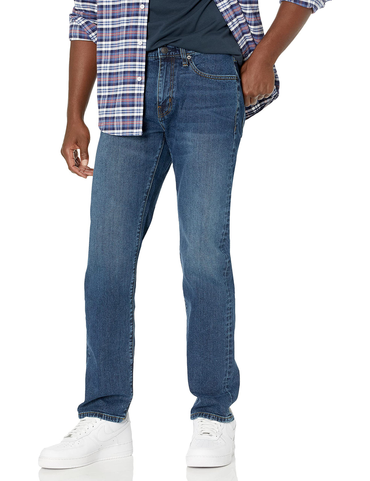Amazon Essentials Men's Straight-Fit Stretch Jean, Light-Stretch Denim