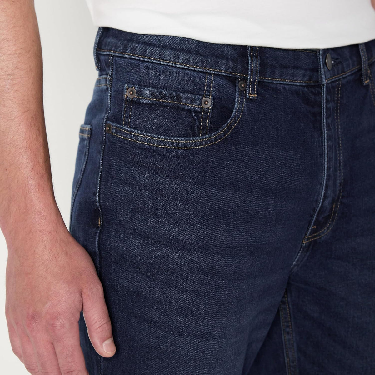 Amazon Essentials Men's Straight-Fit Jeans, Midweight Vintage Inspired Denim, Fitted Through Hip and Thigh