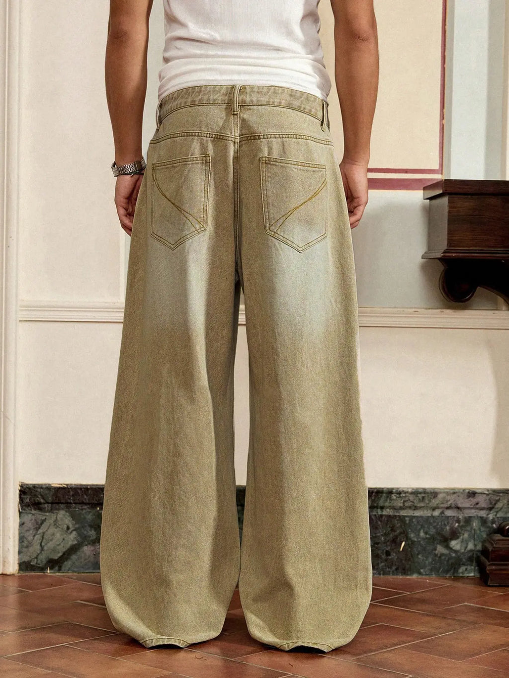 Men's High Street Style Vintage Washed Loose Fit Jeans, Loose Boyfriends Jeans, Trendy Distressed Wide-Leg Trousers, Versatile Fashion Apparel