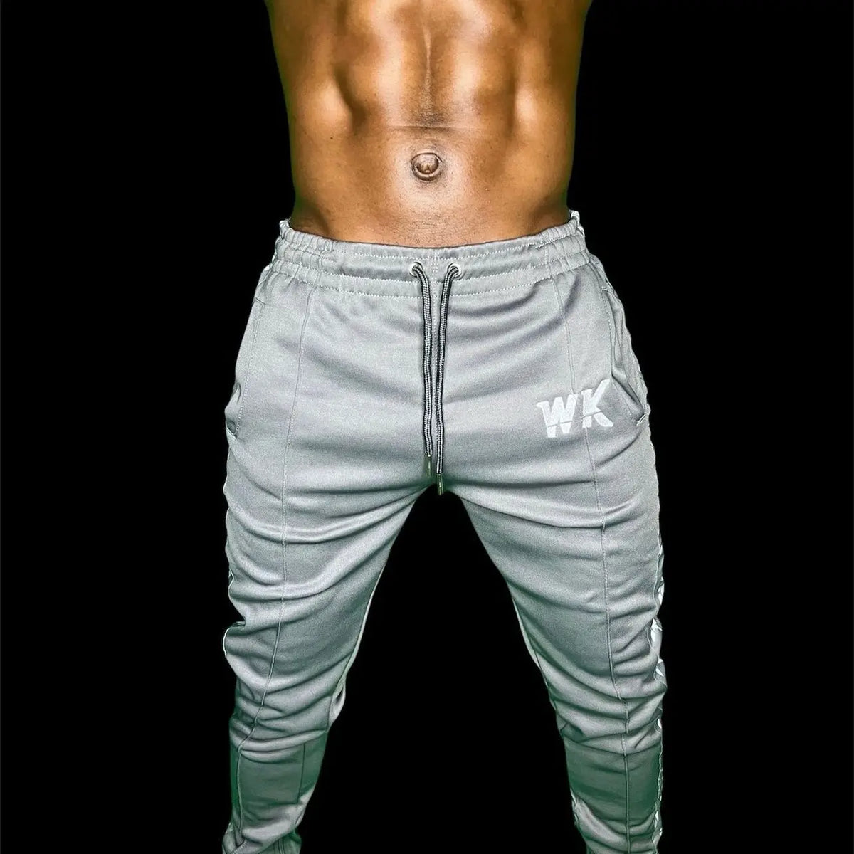 Warm and Trendy Men's Fall/Winter Jumpsuit for Comfortable Wear