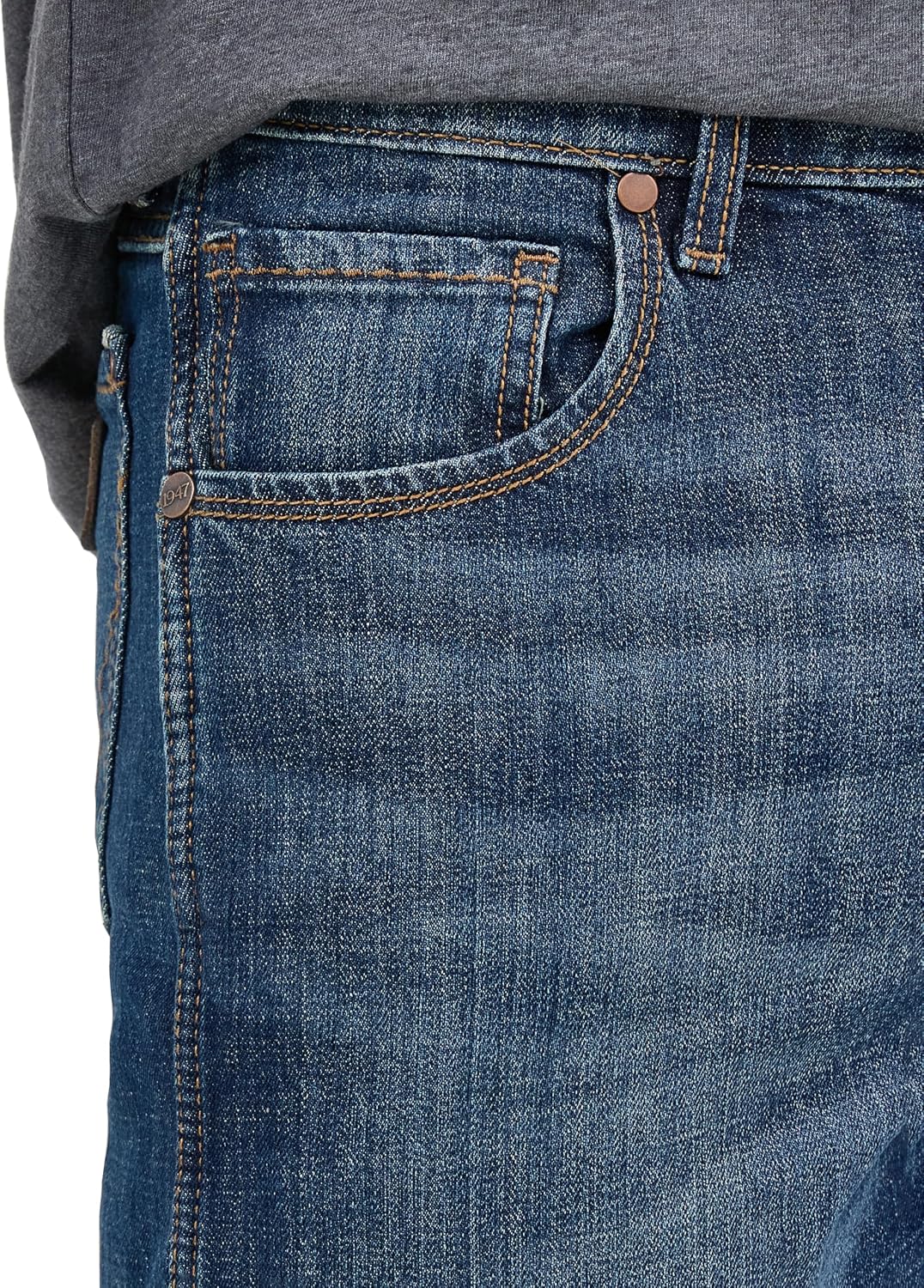Wrangler Men's Retro Relaxed Fit Boot Cut Jean