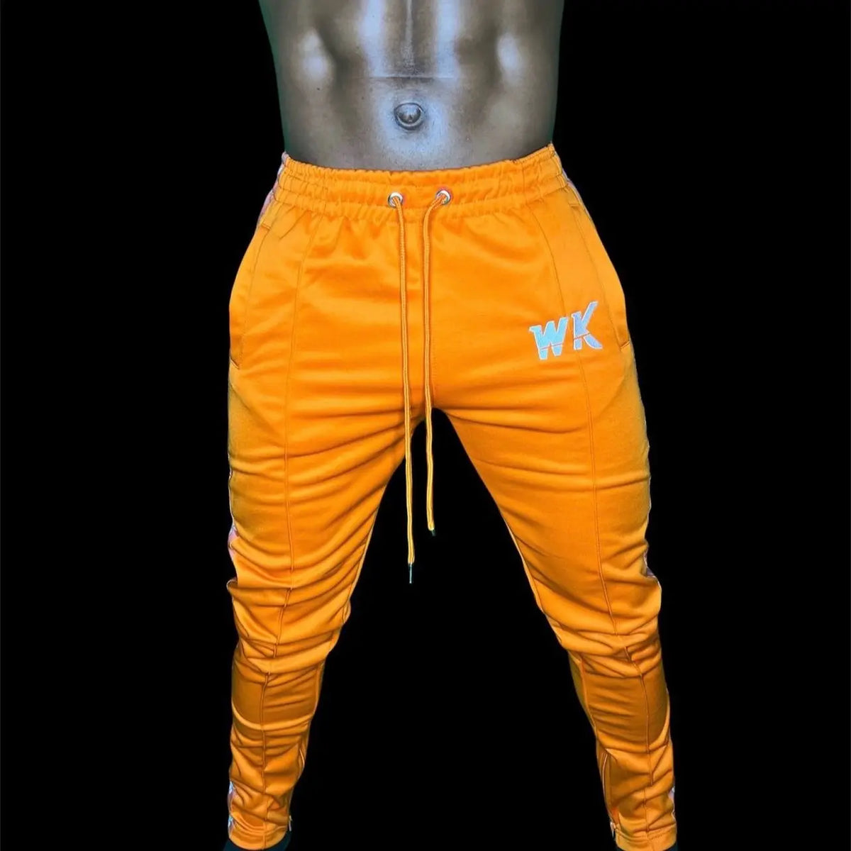Warm and Trendy Men's Fall/Winter Jumpsuit for Comfortable Wear