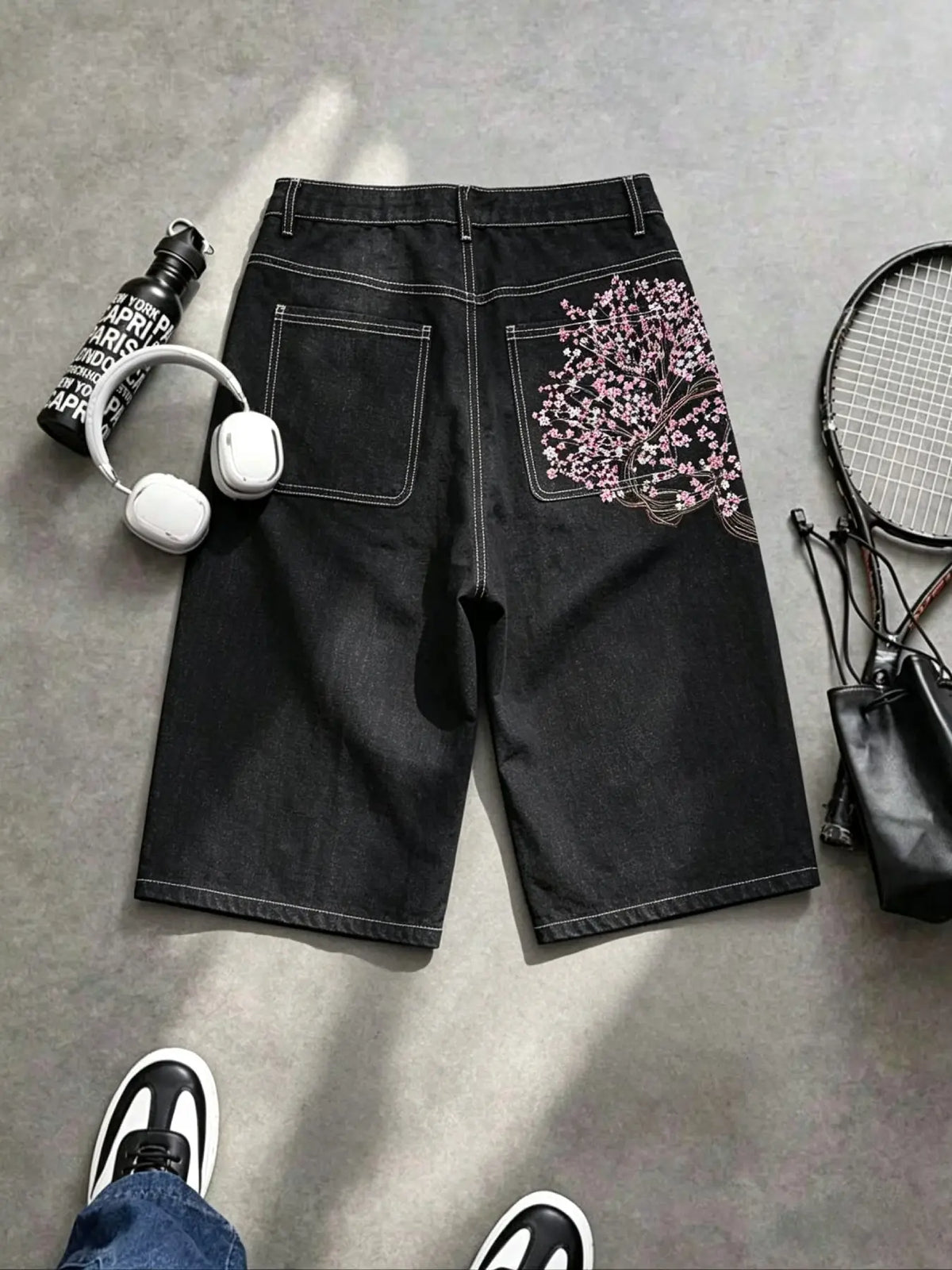 Men's Bermuda Shorts, Light Blue Washed Denim Jeans, Retro Floral Embroidery, Loose-Fit, Knee-Length, Casual Outdoor Wear, Ideal for Leisure