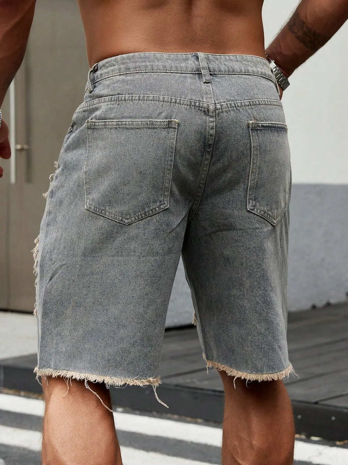 Men's Plain Ripped Distressed Frayed Hem Denim Shorts, Loose-Fit Menswear Streetwear for All Seasons, Perfect for Casual Outings, Commute & Vacation, Emo Aesthetic Style