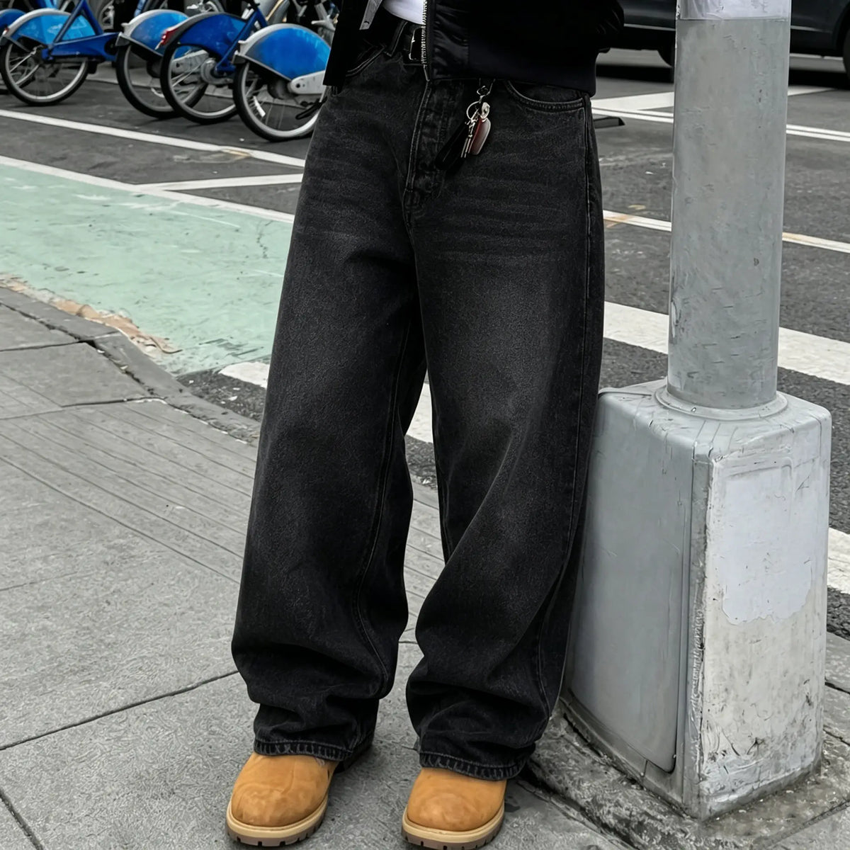 Menswear Baggy Low-Rise Jeans - Male Relaxed-Fit Denim Pants with Pockets, 2000s Aesthetic, Casual Streetwear, Vintage Grunge, Urban Hip Hop Style for Daily Wear