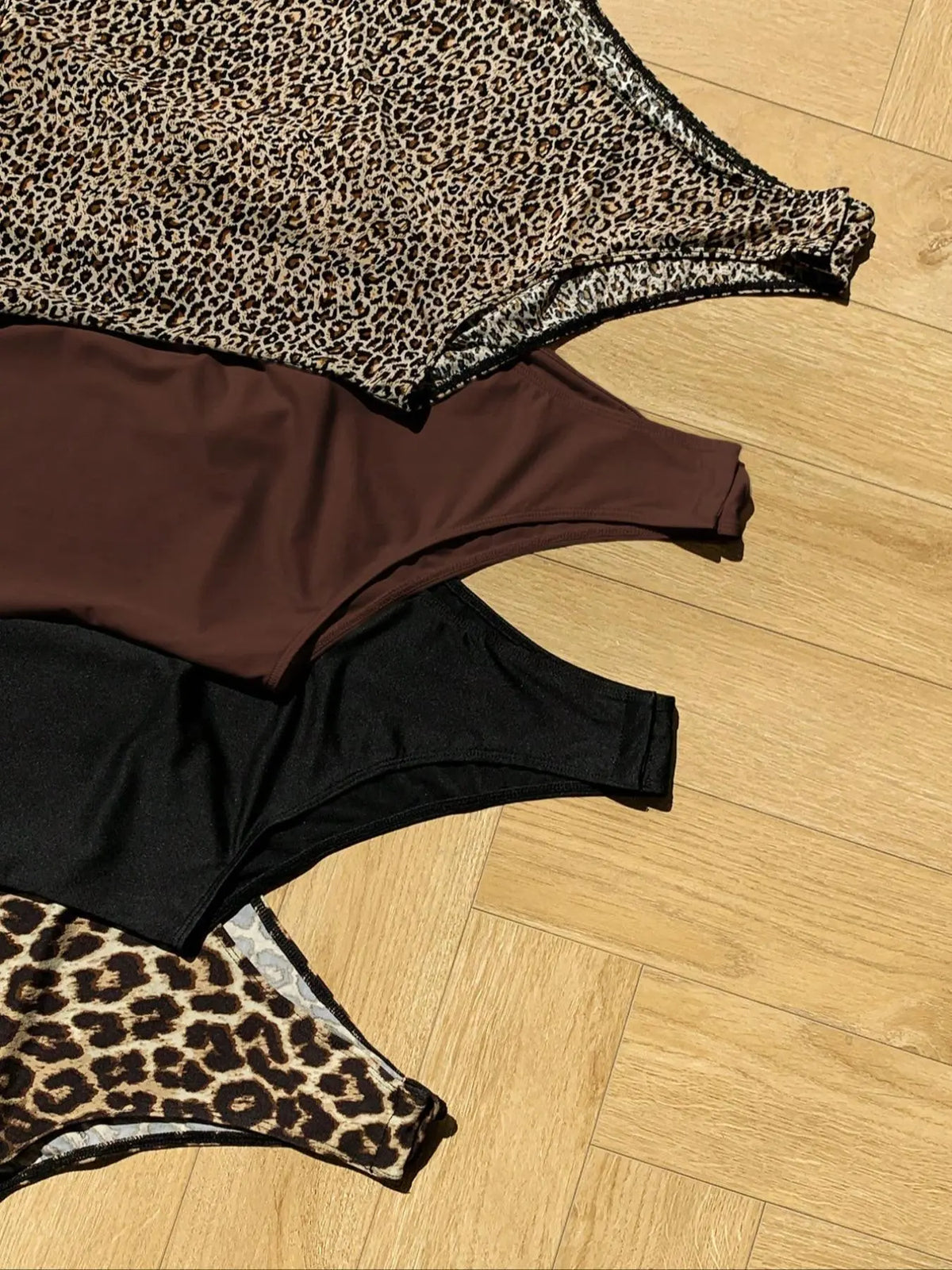 Women's Solid / Leopard Print Overalls Bodysuit, Casual Comfy Sleeveless Bodysuit for Daily Wear, Ladies Clothes for All Seasons Overalls Outfit