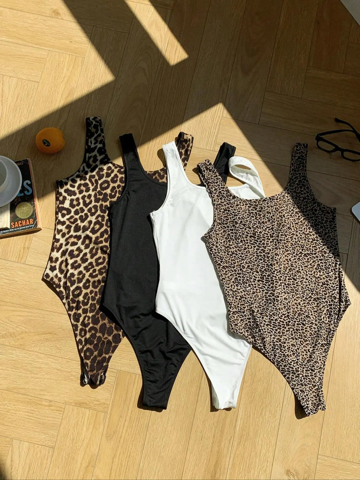 Women's Solid / Leopard Print Overalls Bodysuit, Casual Comfy Sleeveless Bodysuit for Daily Wear, Ladies Clothes for All Seasons Overalls Outfit